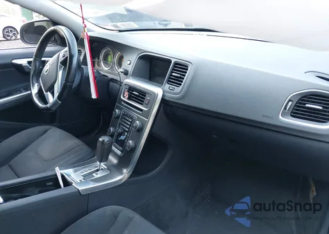 2012 Volvo S60 T5 из США, поврежденный, VIN YV1622FS2C2126095